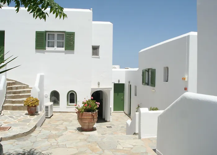 ホテル Adonis & 3*