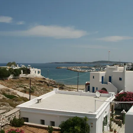 Hotel Adonis & Naousa (Paros)