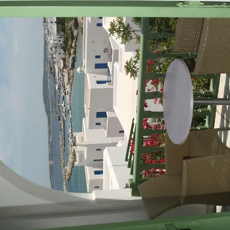Hotel Adonis & 3*